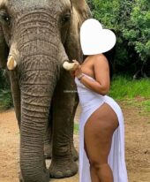 Amina – hot girlfriend